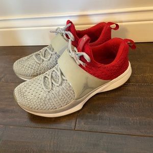Jordan Trainer 2 Flyknit Shoes size 9.5